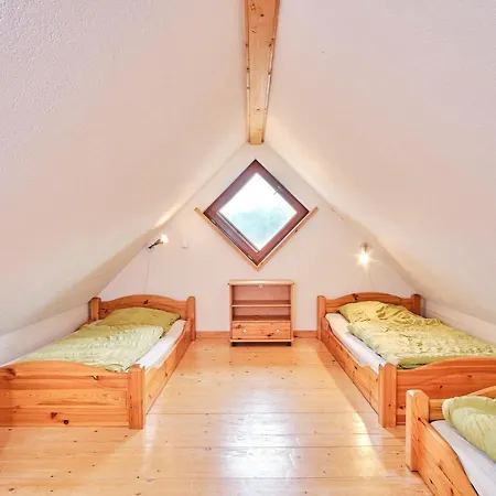 Aufwind Ii Haushaelfte アパート